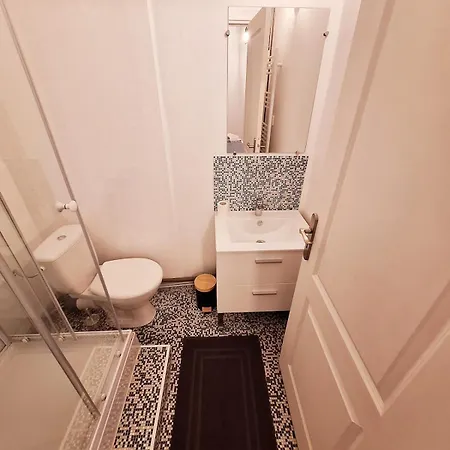Appartement Two Bedrooms Near