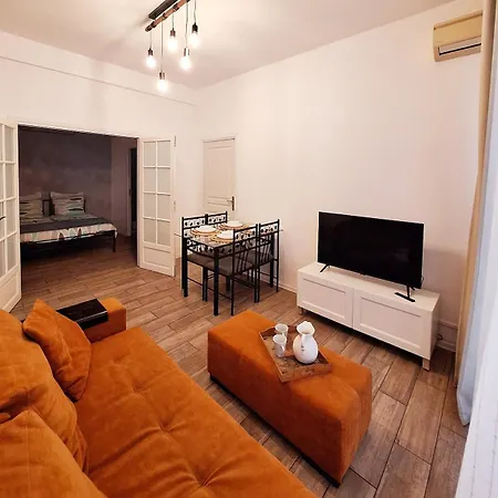 Two Bedrooms Near